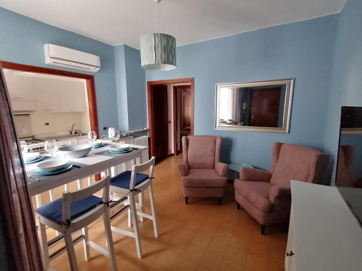 P In Centro Apartment Sestri Levante Luaran gambar