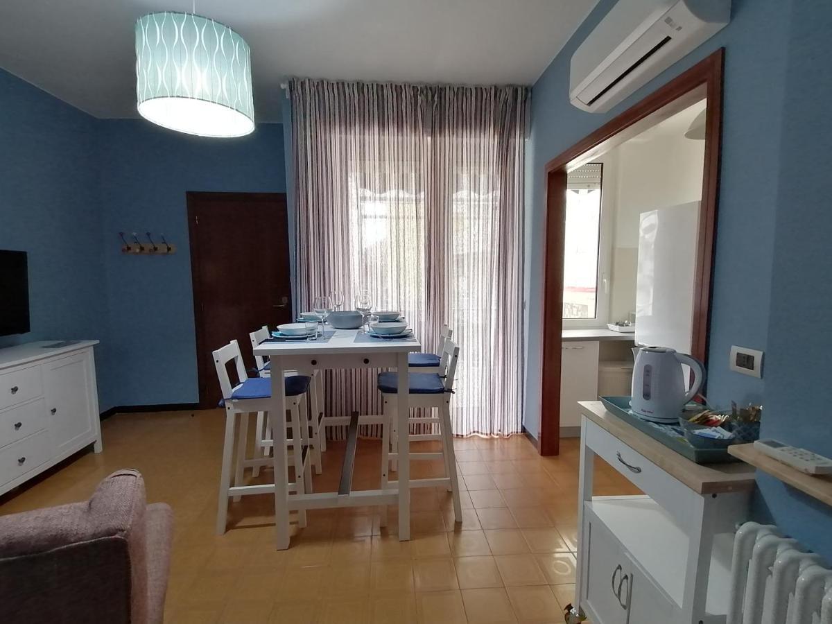 P In Centro Apartment Sestri Levante Luaran gambar