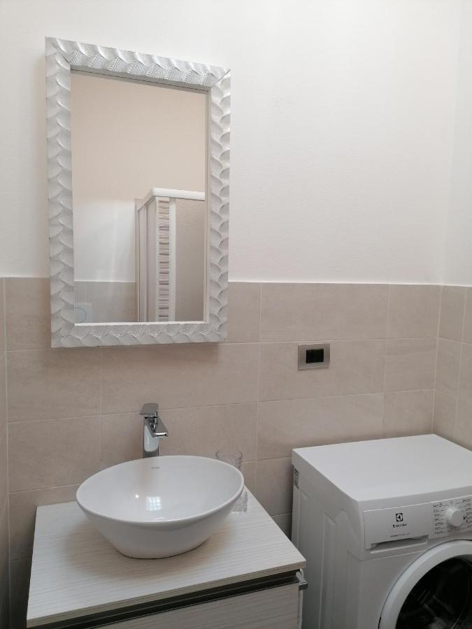 P In Centro Apartment Sestri Levante Luaran gambar