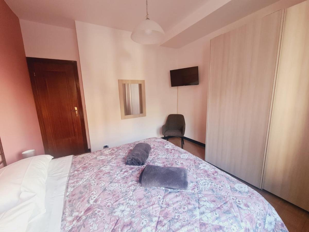 P In Centro Apartment Sestri Levante Luaran gambar