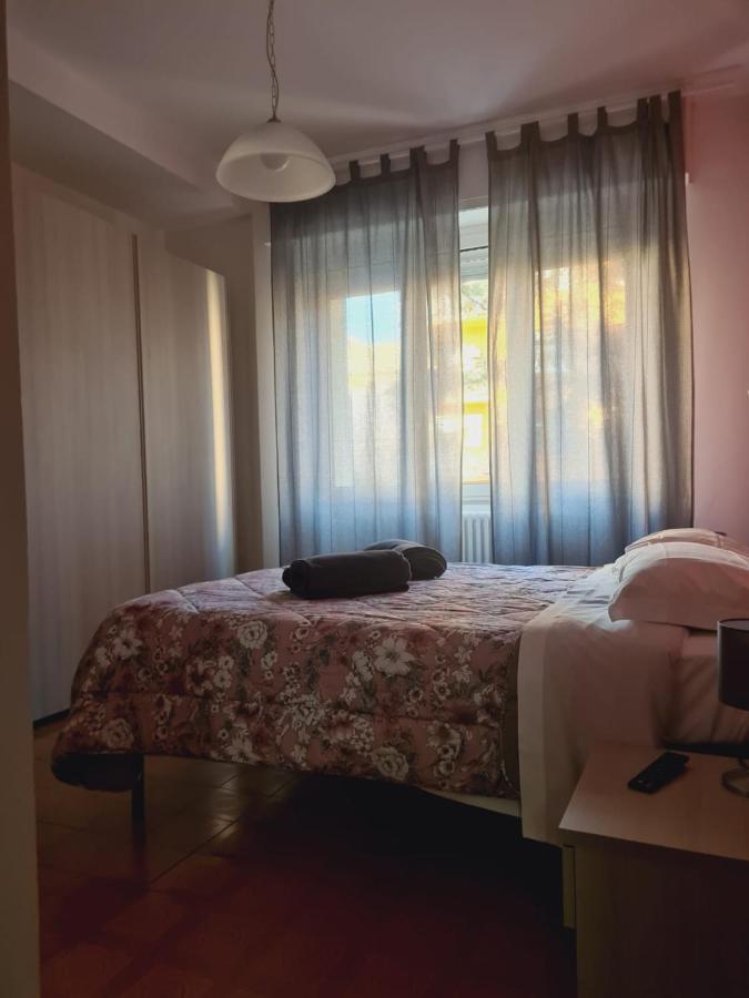 P In Centro Apartment Sestri Levante Luaran gambar