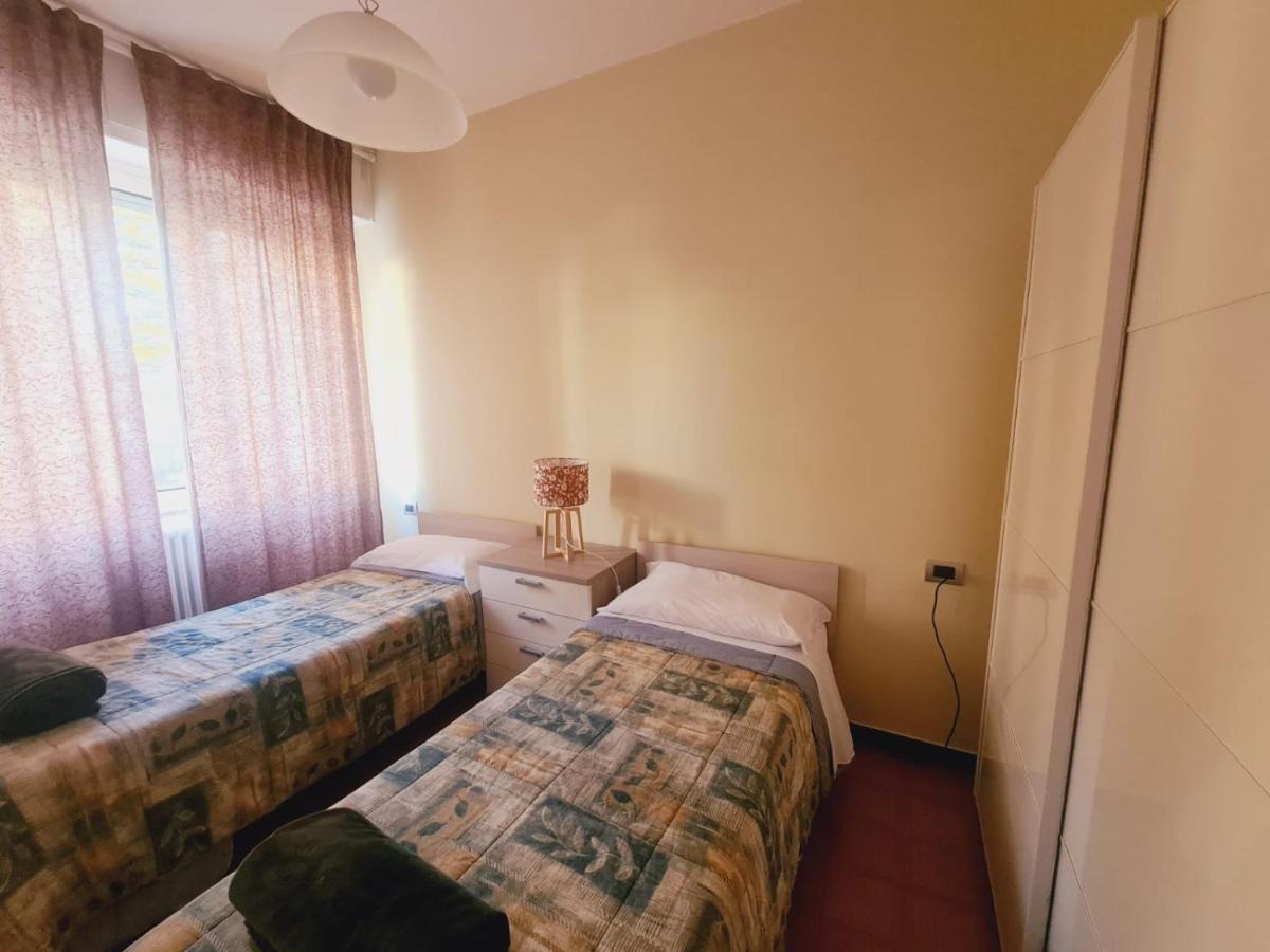 P In Centro Apartment Sestri Levante Luaran gambar